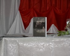 Relacja z Obchodów Narodowego Dnia Niepodległości oraz promocji książki