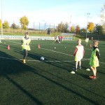 Zajęcia z piłki nożnej dla dzieci ze Szkoły Podstawowej