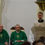 Podziękowanie księdzu Maciejowi Szczodrowskiemu za 5- letnią posługę kapłańską