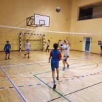 ŚWIĄTECZNY TURNIEJ MINI SIATKÓWKI „DWÓJEK” DLA CHŁOPCÓW I DZIEWCZĄT Z KLAS 4 – 6