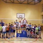 ŚWIĄTECZNY TURNIEJ MINI SIATKÓWKI „DWÓJEK” DLA CHŁOPCÓW I DZIEWCZĄT Z KLAS 4 – 6