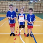 UKS RELAKS  III MIEJSCE W CZŁUCHOWIE W MINISIATKÓWCE „2”