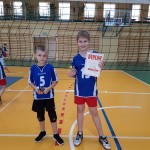 UKS RELAKS  III MIEJSCE W CZŁUCHOWIE W MINISIATKÓWCE „2”