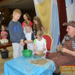 Lepienie garnków z gliny