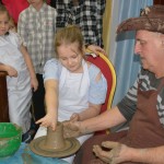 Lepienie garnków z gliny