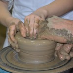 Lepienie garnków z gliny