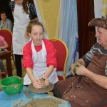 Lepienie garnków z gliny