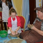 Lepienie garnków z gliny