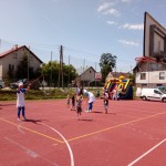 Piknik rodzinny w Trzebuniu