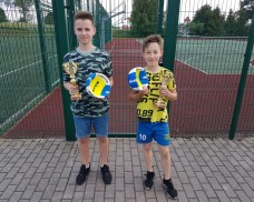 Podsumowanie Gminnej Ligi Minisiatkówki „DWÓJEK”  klas 4-6 Szkoły Podstawowej
